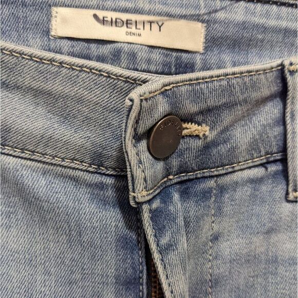 NWT Fidelity | Gwen High Waist Ripped Skinny Jeans In Skyline - Picture 4 of 11